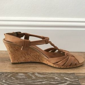Clark’s wedges